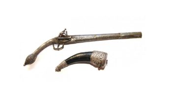 Оригинальный подарок – старинная вещь