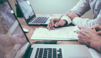 Есть&nbsp;ли возможность заменить офисных работников?